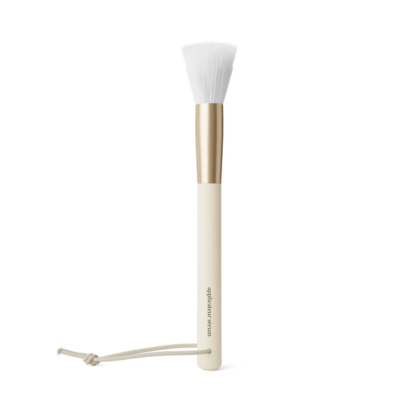 pinceau applicateur pour les soins sérums elements - application précise